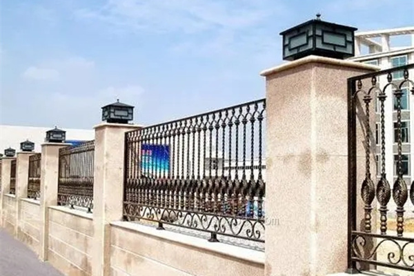 开封铁艺围墙造价多少钱一米