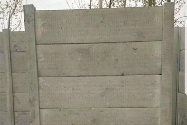 水泥板围墙立柱怎么固定好？