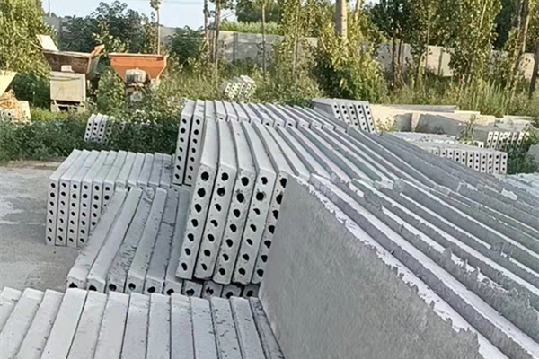 水泥板围墙用什么砂石?